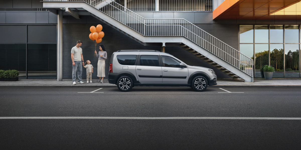 LADA LARGUS ОТ 1 134 000 РУБ. ЛЕТНЯЯ СМЕНА ЦЕН!