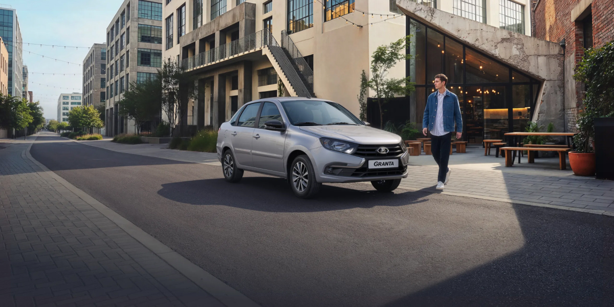 LADA GRANTA С ВЫГОДОЙ ДО 334 000 РУБ. ЛЕТНЯЯ СМЕНА ЦЕН!