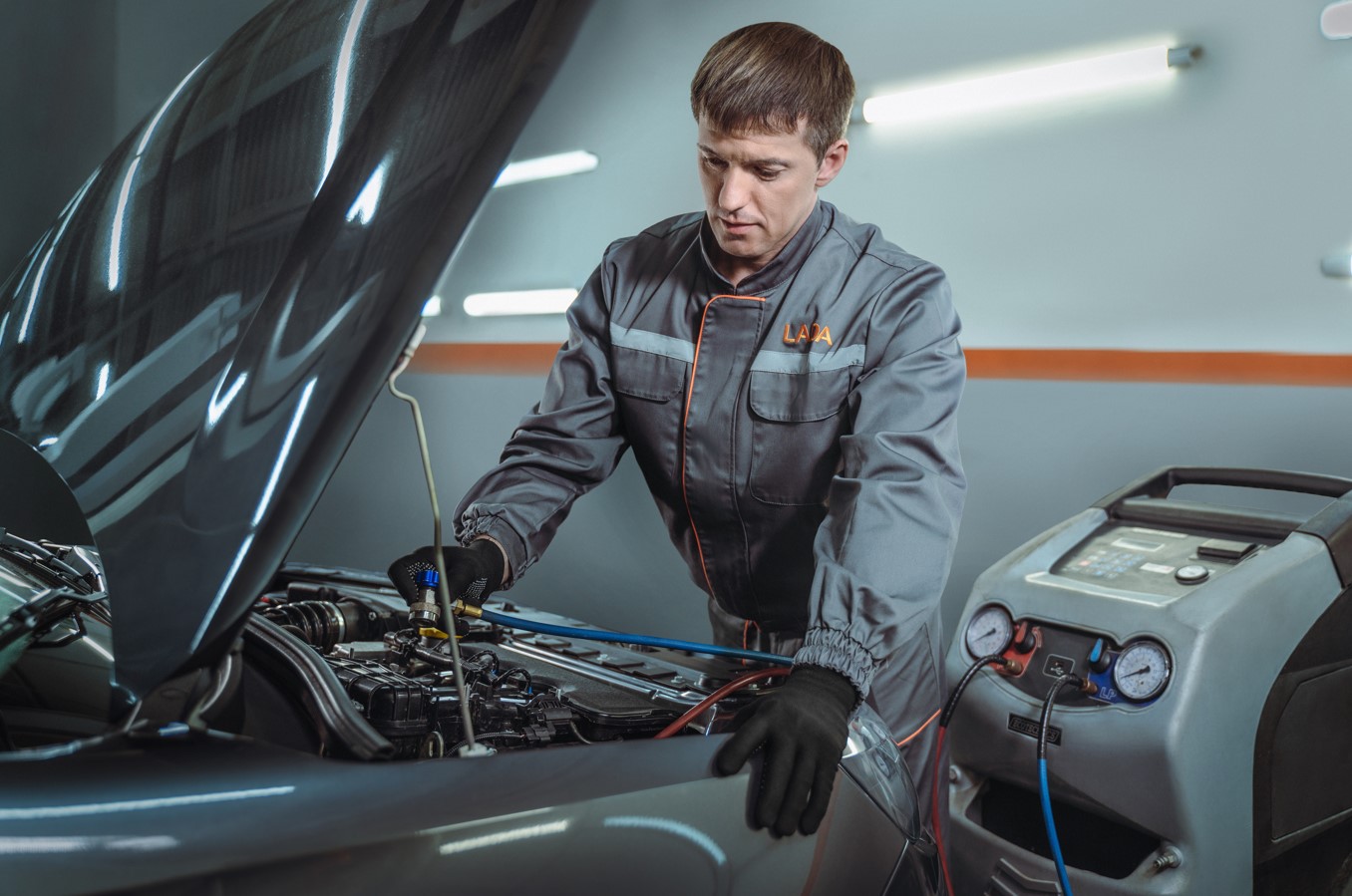 LADA Авторай. Комплексное обслуживание системы кондиционирования от 3350 рублей