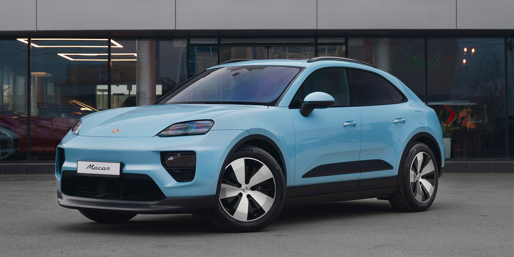 Porsche Macan – воплощение мощности, стиля и эмоций.