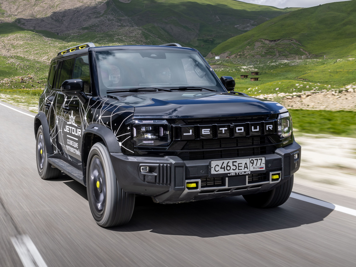 Замена салонного фильтра Jetour в Краснодаре