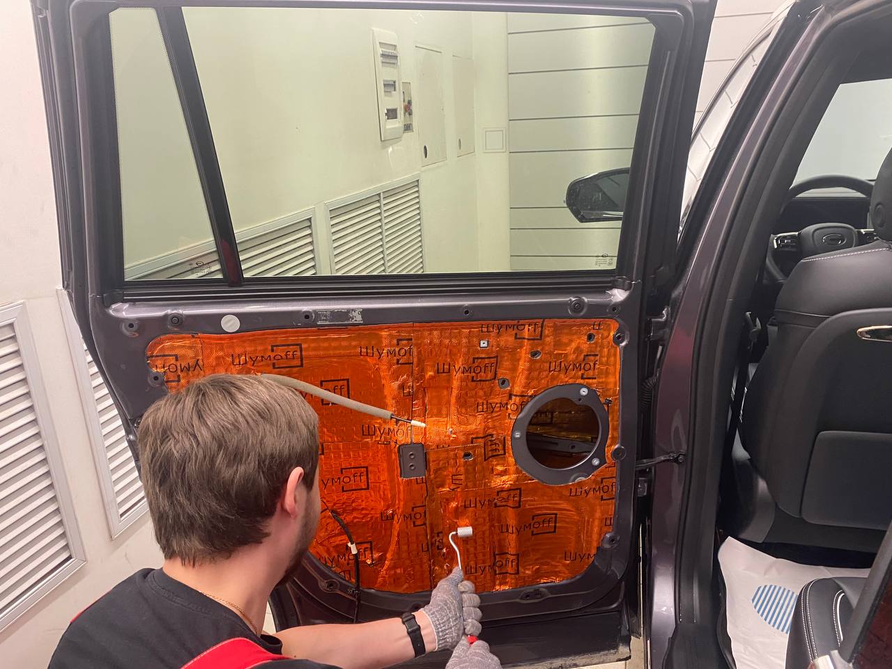 Шумоизоляция обшивок дверей вашего GAC