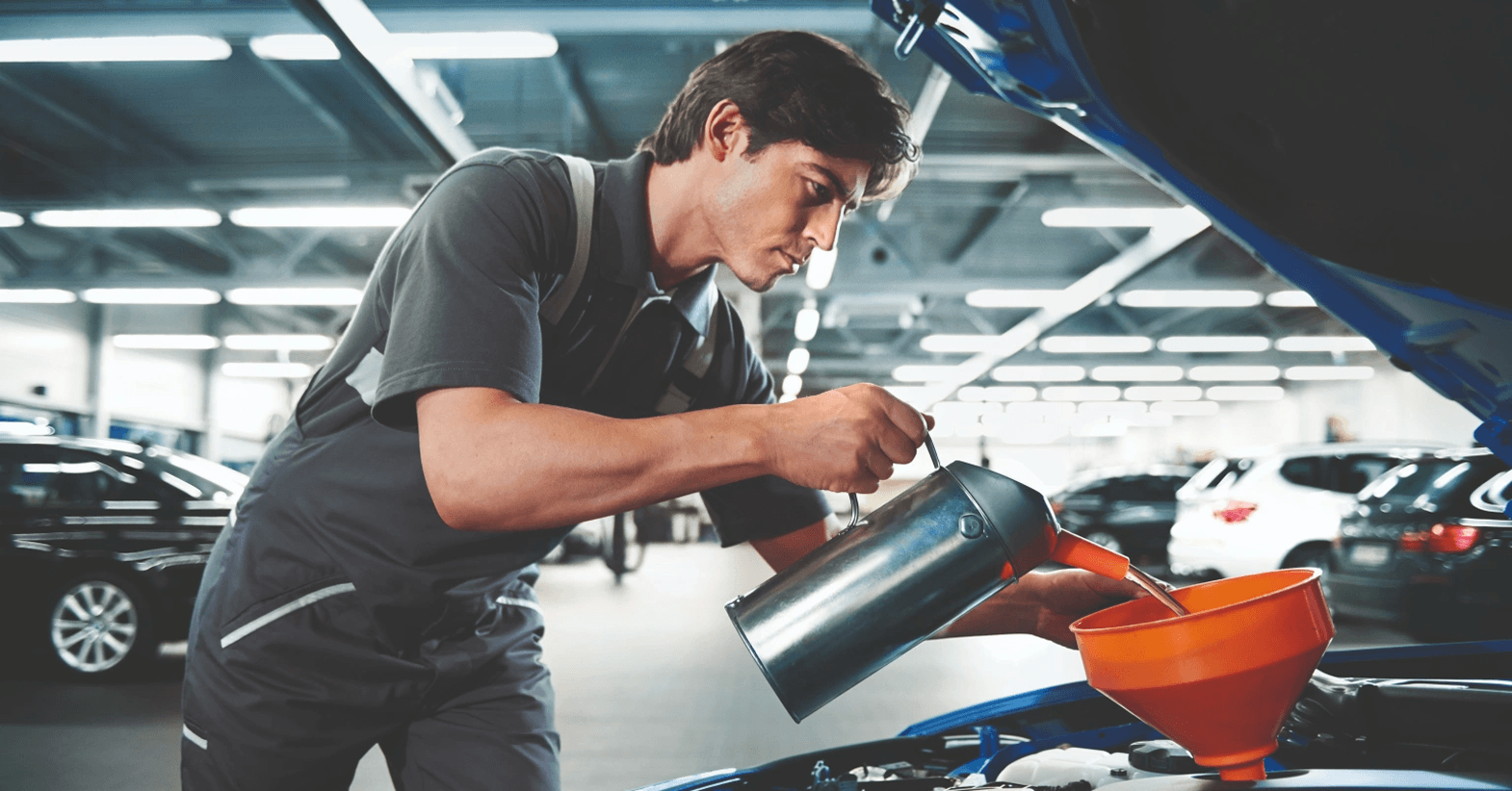 Замена масла в двигателе