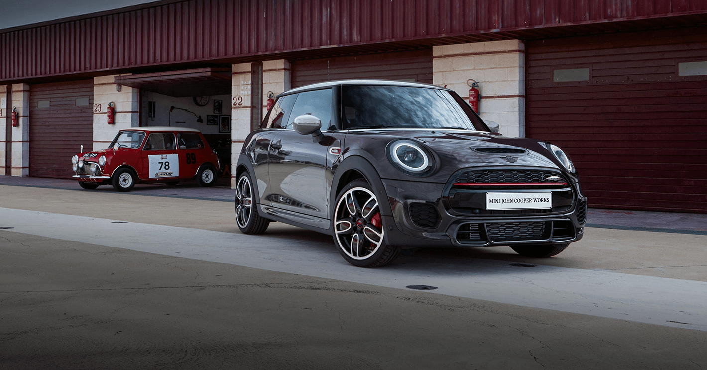 Замена моторного масла за 4 000 ₽.