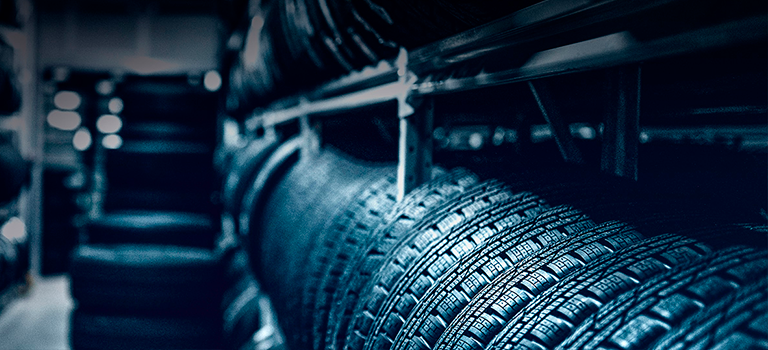 Спеццена на хранение колес в Медведь (Абакан).